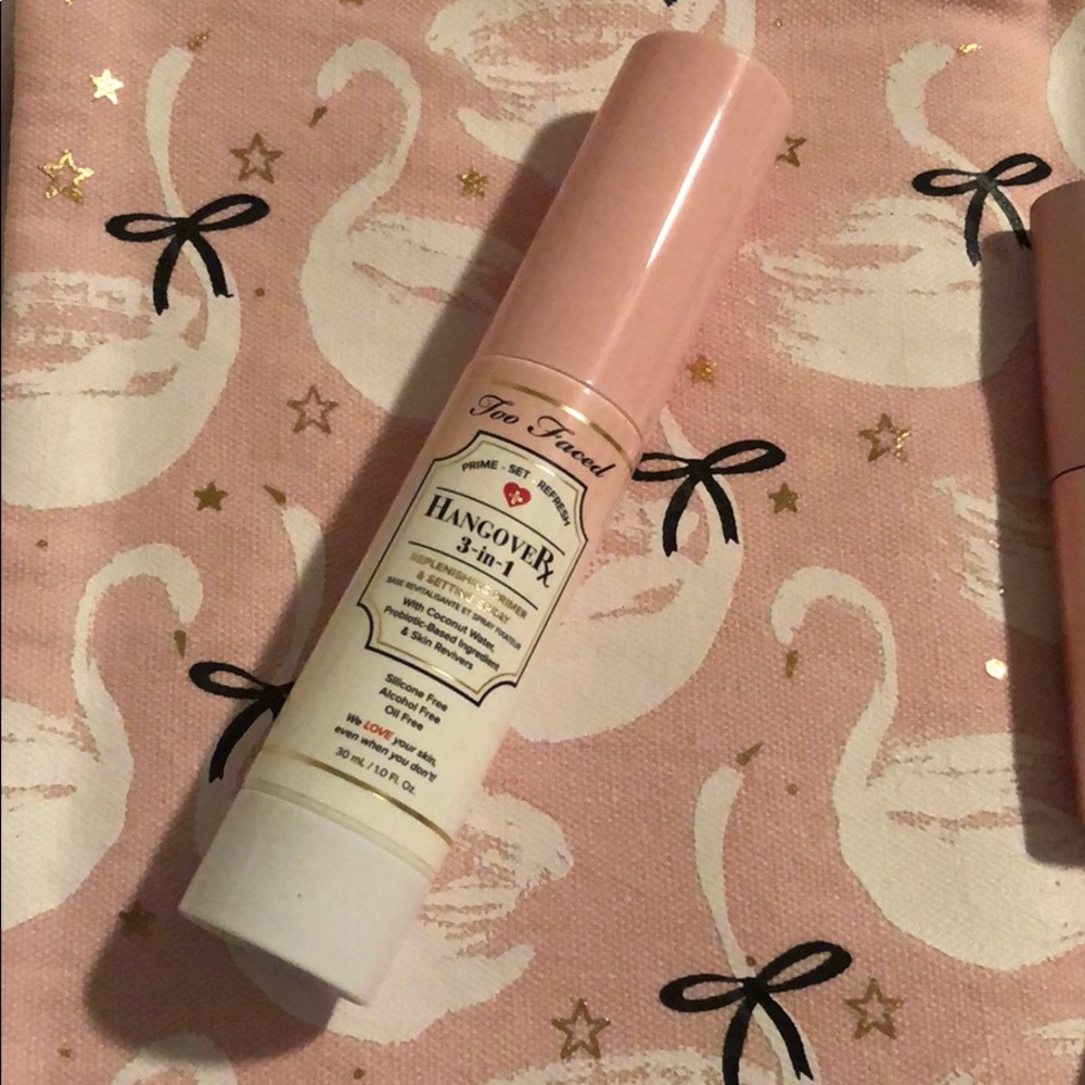 Too faced - Picture 2 of 4